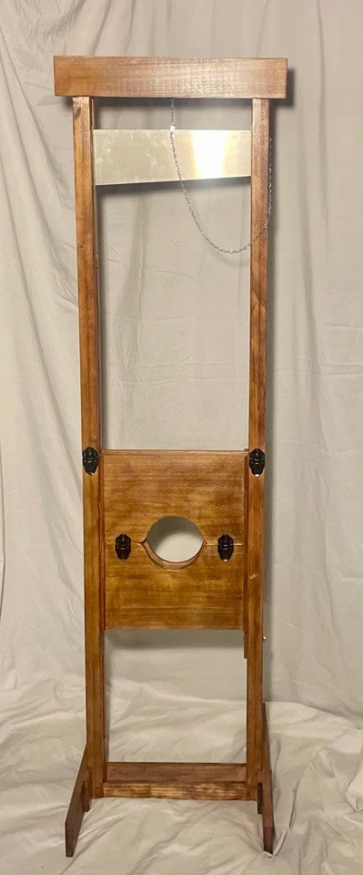 French Guillotine (wood finish & foldable)
